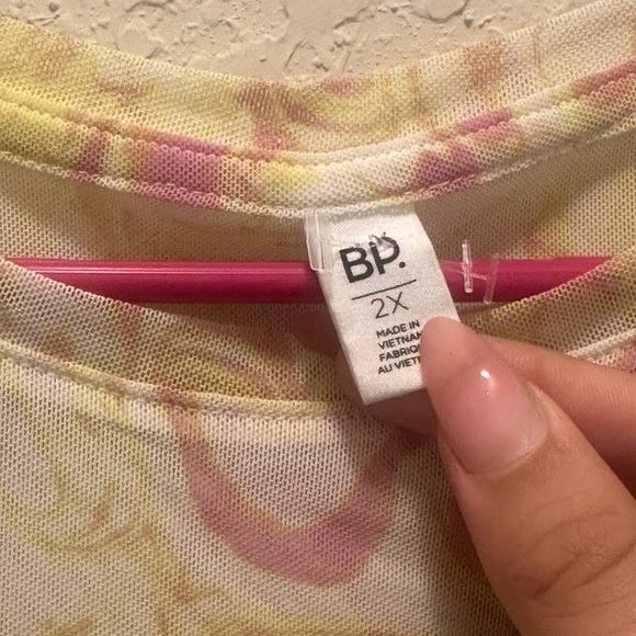 BP Yellow and Pink Patterned Mesh Top - Picture 4 of 6